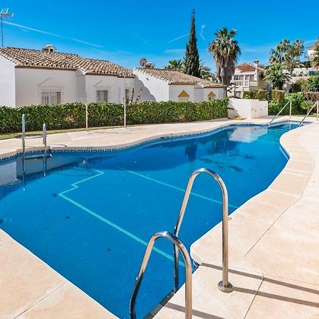 Stunning Townhouse With Pool In Riviera Del Sol By Costarentals - Ref 199 Sitio de Calahonda Bagian luar foto