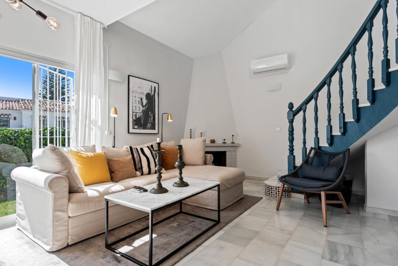 Stunning Townhouse With Pool In Riviera Del Sol By Costarentals - Ref 199 Sitio de Calahonda Bagian luar foto