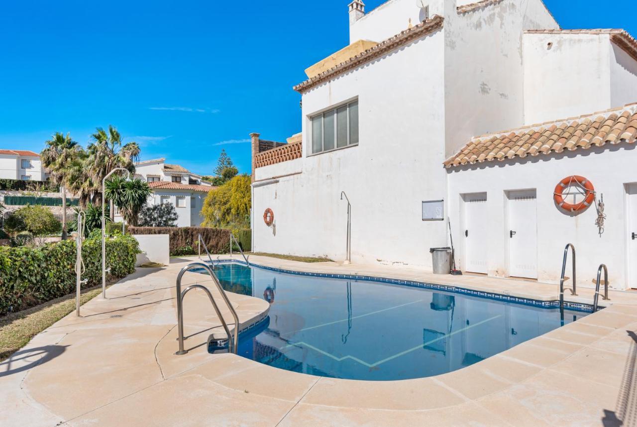 Stunning Townhouse With Pool In Riviera Del Sol By Costarentals - Ref 199 Sitio de Calahonda Bagian luar foto