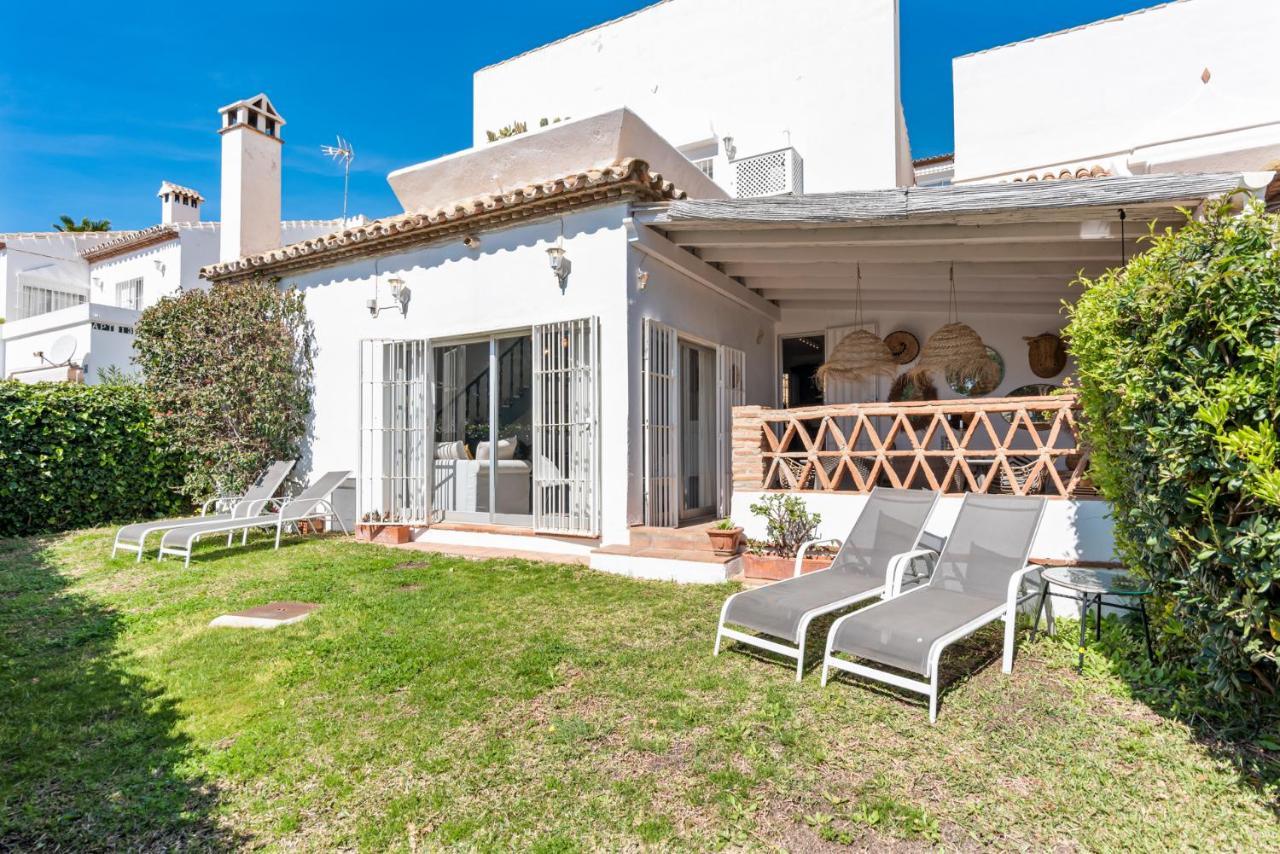 Stunning Townhouse With Pool In Riviera Del Sol By Costarentals - Ref 199 Sitio de Calahonda Bagian luar foto